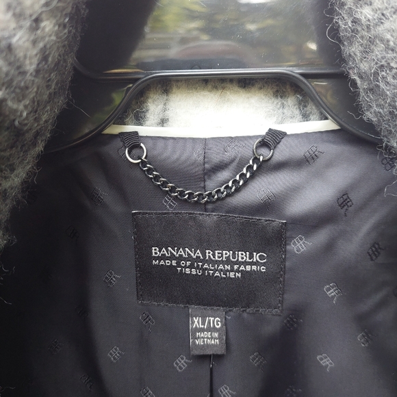 XL Banana Republic winter coat - Picture 4 of 12